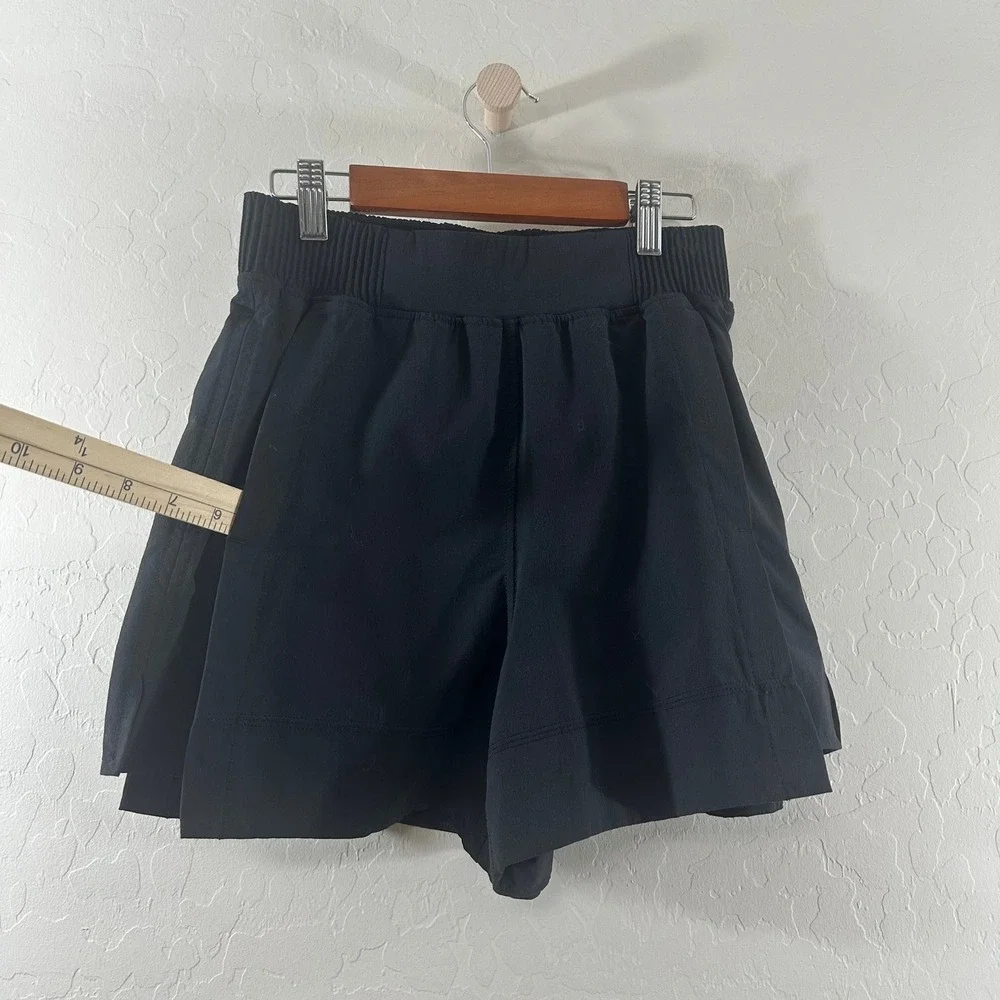Lululemon Black Smocked High‎ Rise Athletic Shorts XS LW7CPIS.02 Double Layer